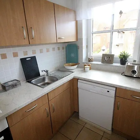 Apartmentvermittlung Mehr Als - Objekt 5 アパート