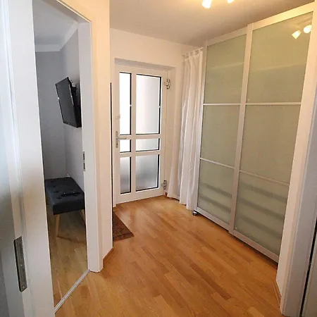 Apartmentvermittlung Mehr Als - Objekt 5 アパート *